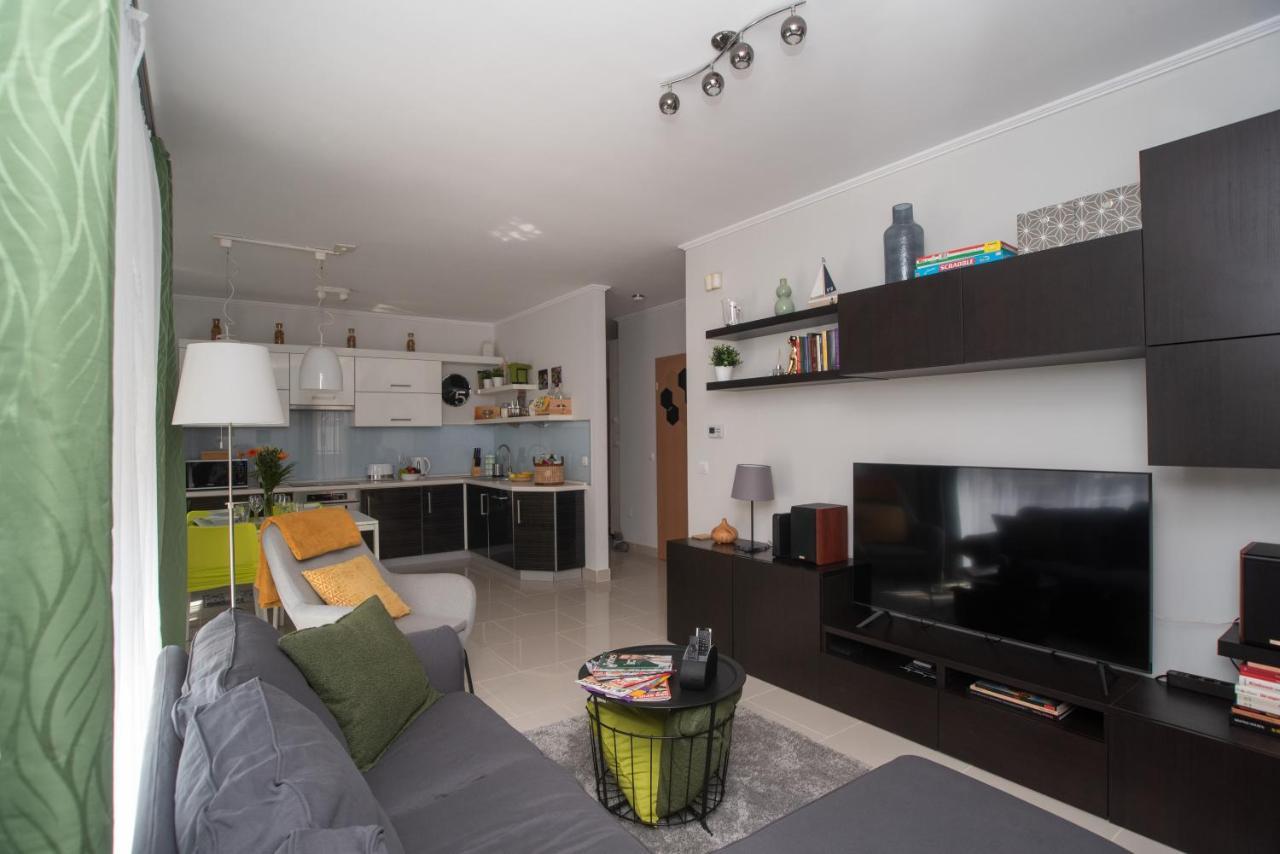 Sunny Home Near Bud With 2Br, Ac And Free Parking Vecsés Exterior foto
